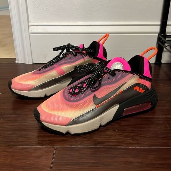 Women's Nike Air Max 290 SE - Size 8 - Worn ONCE - Retro Colorway. - LIKE NEW - Picture 1 of 6